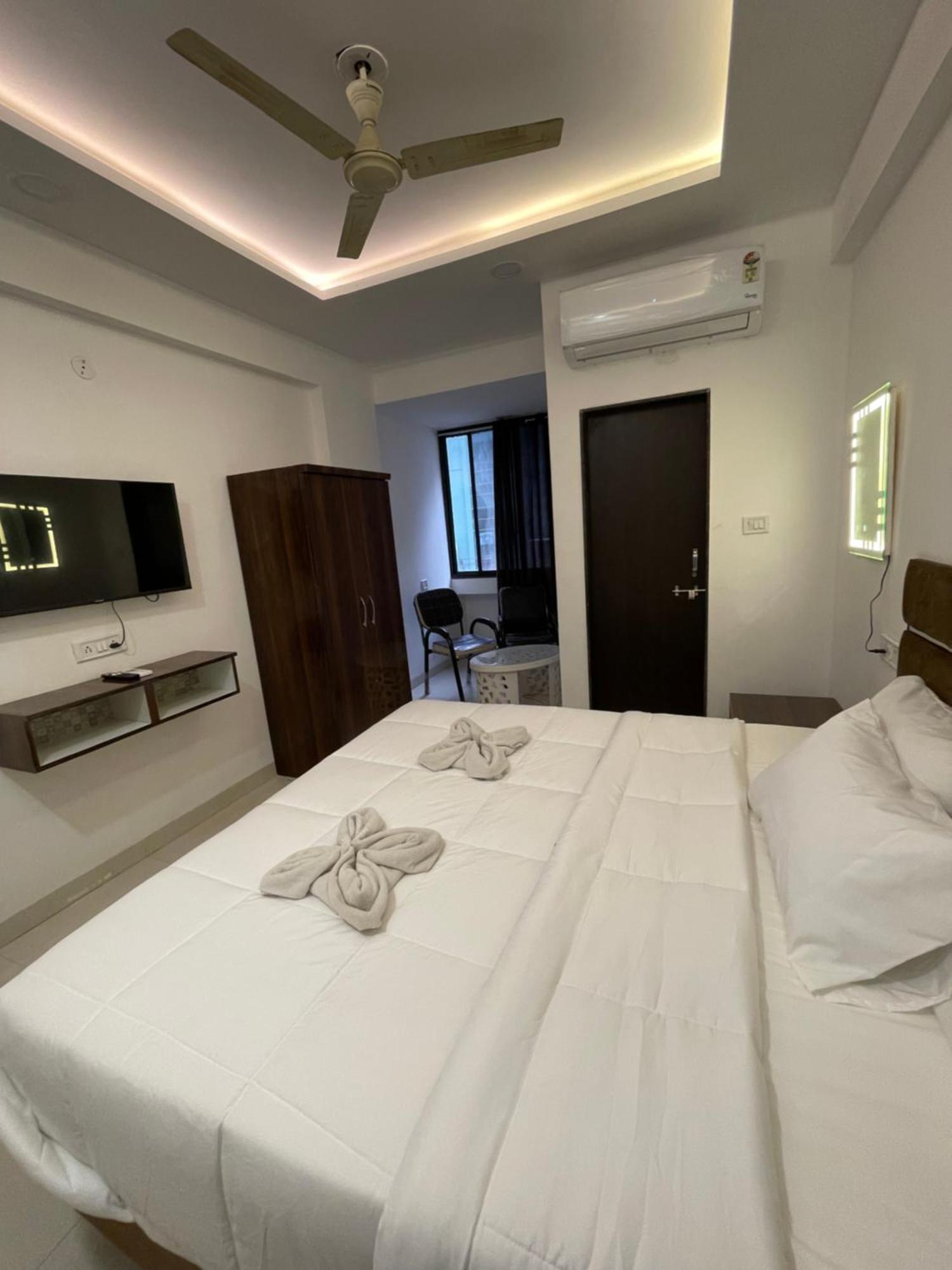 Kiwi Vijaynagar Scheme 78 Hotel Indore